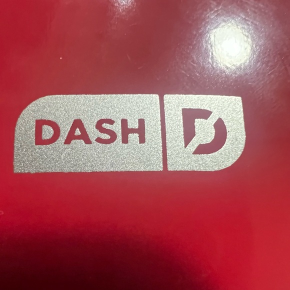 Dash Small  Waffle Maker / Hash Browns Kitchen Appliance in Red 2 1/2” Tall - Picture 7 of 9